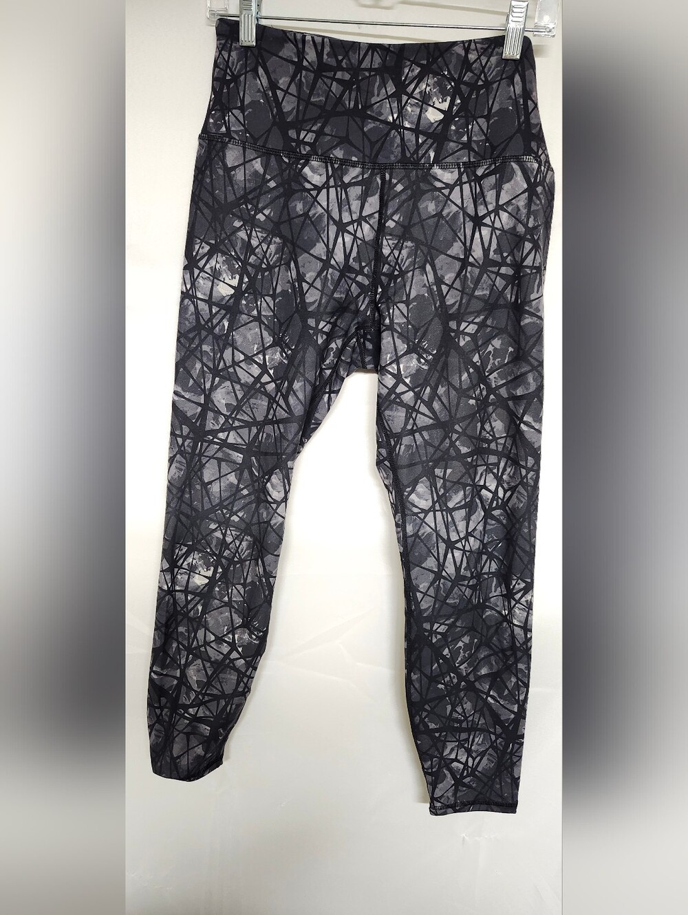 Womens Black & Gray Patterned Athletic Pants